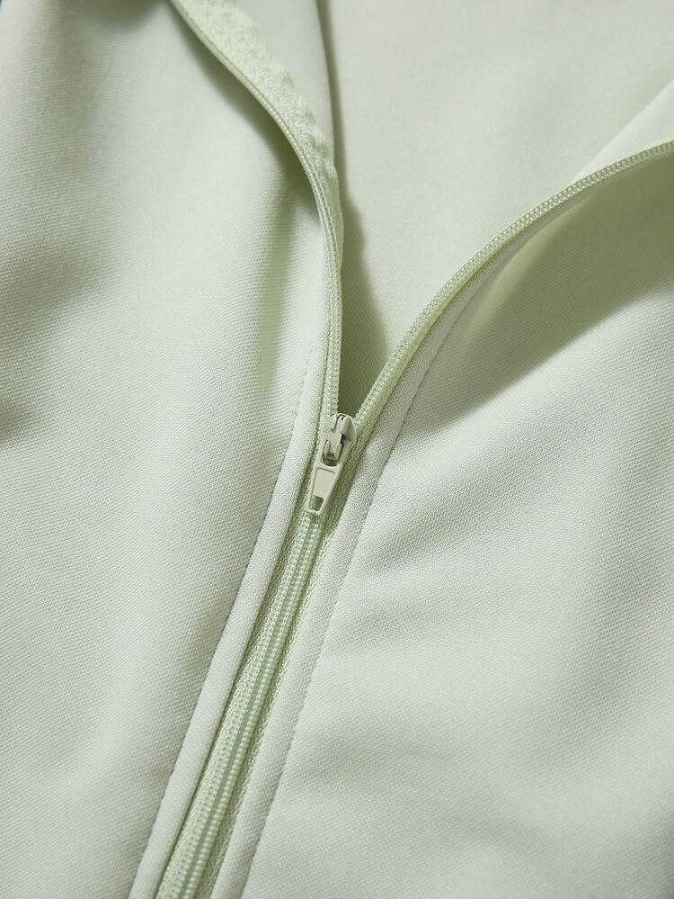 TaskEZ 女款鼠尾草綠拼接高領前拉鍊雙口袋長袖收口修身彈性布料工作刷手服外套 秋季 - 彩色 - 查看 8