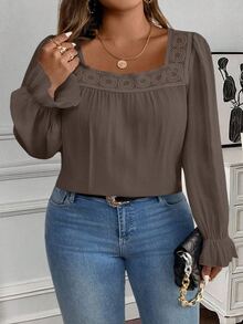 SHEIN CURVE+ 大尺碼女款休閒正式日常通勤早晚穿搭純色方領荷葉袖對比蕾絲寬鬆上衣，秋季灰褐色 - 咖啡棕 - 查看 5