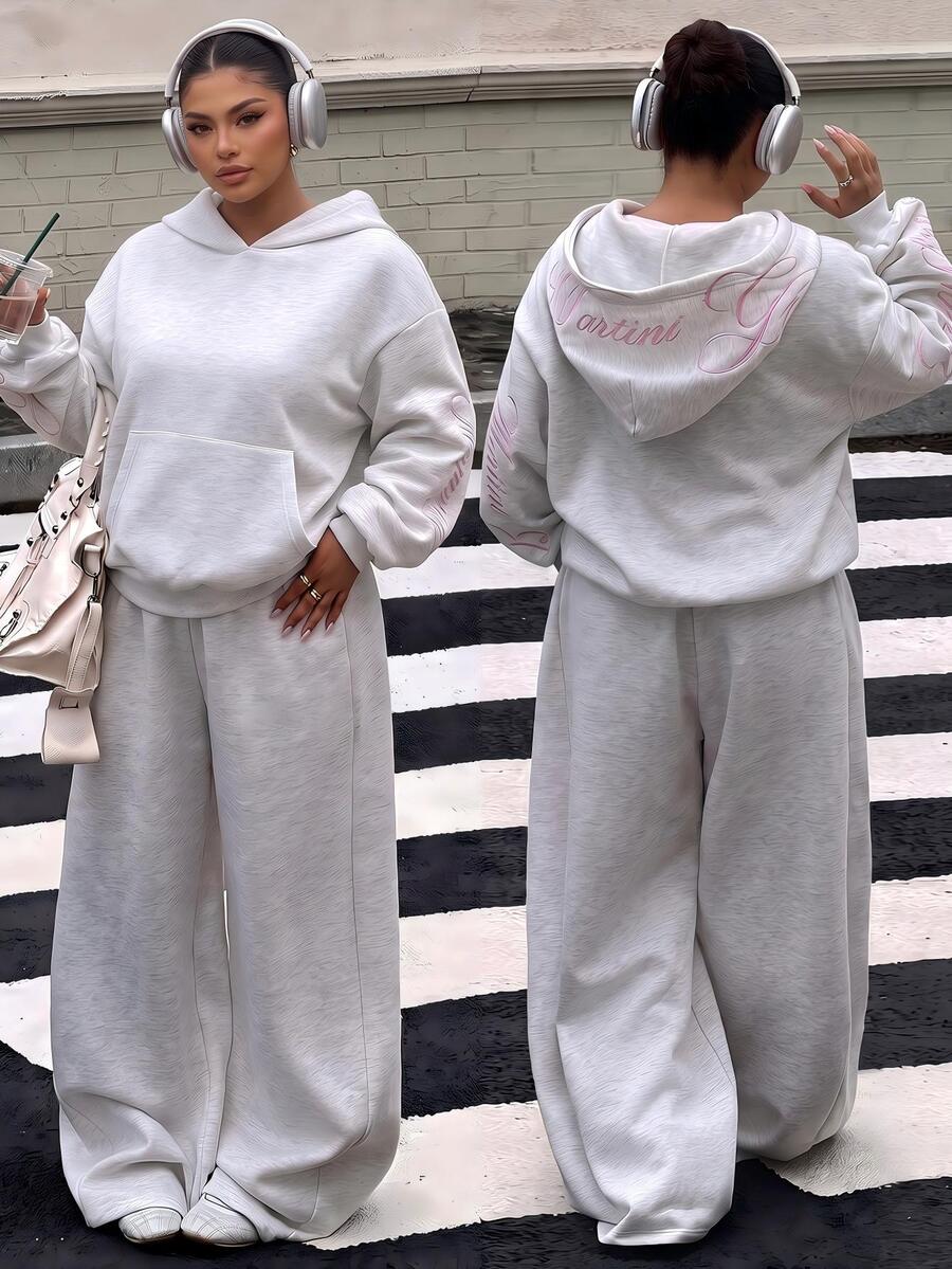 Muchica Plus Size Women Letter Embroidered Kangaroo Pocket Hoodie Casual Baggy Cowgirl Wide Leg Sweatpants 2pcs Set Airport Vacation Pink White Fall Formal