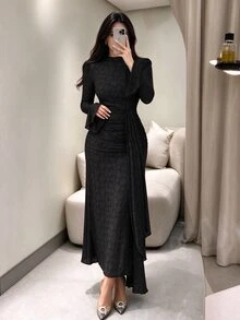 Seusyu French Design Lace High Neck Flared Waist Ruched Slim Fit Dress For Women - Black - View 1