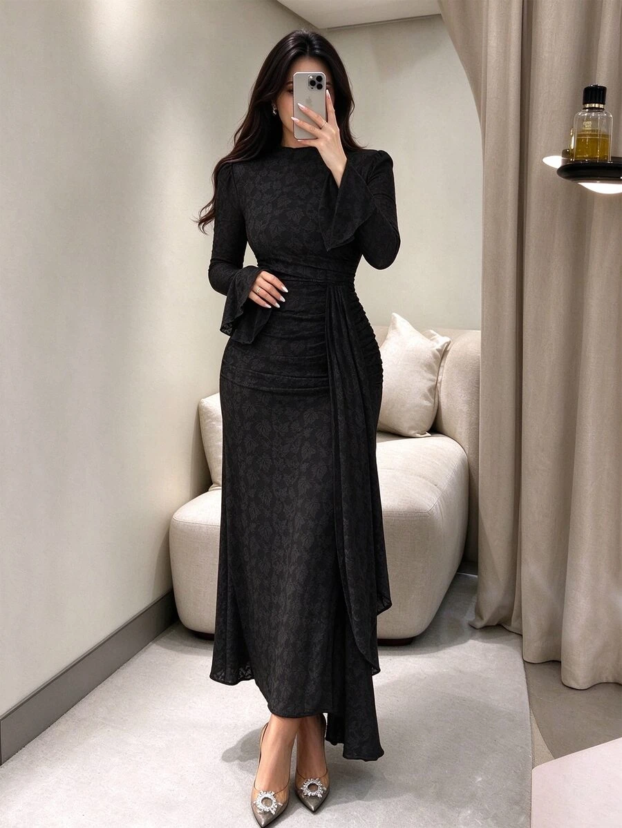 Seusyu French Design Lace High Neck Flared Waist Ruched Slim Fit Dress For Women - Black - View 1