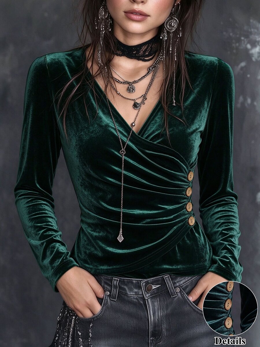 SHEIN Holidaya Vintage Dark Green Velvet V-Neck Cross Long Sleeve Top Side Button Ruched Waist Slim Fit Base Layer Shirt Elegant French Style Inner Wear T-Shirt Fall - Green - View 1