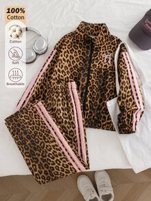 SHEIN 女童 2 件套豹紋立領拉鍊夾克 + 寬腿褲，粉色蝴蝶結印花 + 側條紋裝飾休閒運動套裝 - 卡其色 - 查看 2