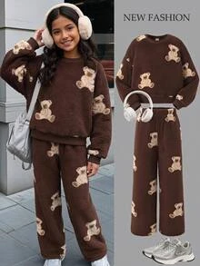 SHEIN Kids Tween Girl Autumn Winter Cartoon Pattern Plush Bear Print Loose Crew Neck Long Sleeve Pullover Sweatshirt And Pleated Wide Leg Long Pants Set - Coffee Brown - View 6