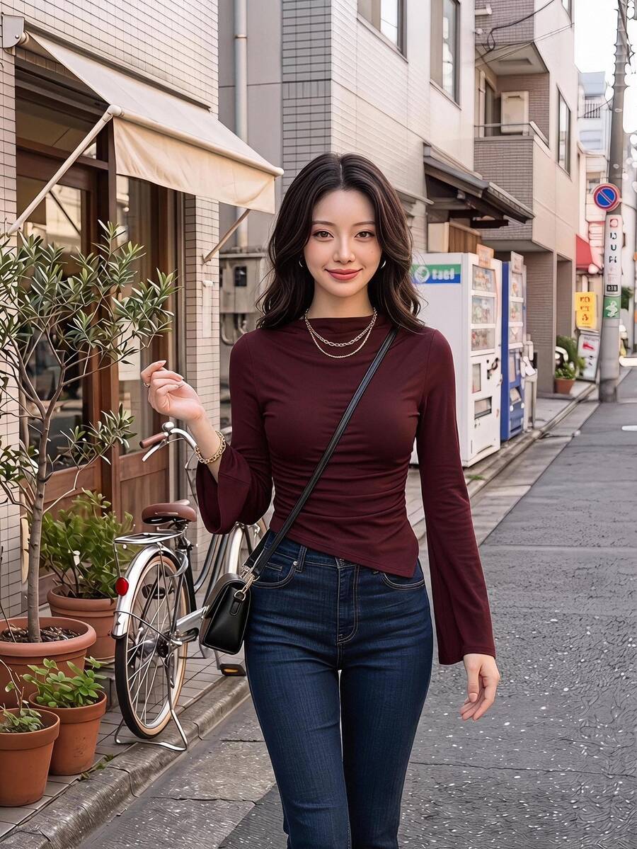 SHEIN MOD 圓領抓皺喇叭袖收腰不對稱下擺酒紅色百搭T恤,秋季 - 酒紅色 - 查看 1