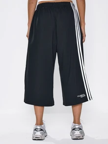 Musera Petite Stripe Side Elasticated Waist Sweatpant Jorts Active Petite Daily Active Gym Workout Fall Autumn Winter Pilates - Black - View 4