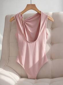 Rosivaux Fashionable Asymmetric Neckline Metal Decor Backless Bodysuit For Women - Dusty Pink - View 5
