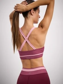 Nöista Sports Bra And Long Leggings Set In Pink Stripes - Burgundy - View 2