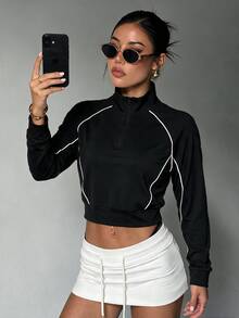 Slayform Slayform Women's Half-Zip Raglan Sleeve Sweatshirt - Black and White - View 2