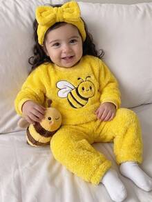 SHEIN Babygirl Yellow Cute Bee Pattern Fuzzy Loungewear Set 2pcs Autumn - Yellow - View 2