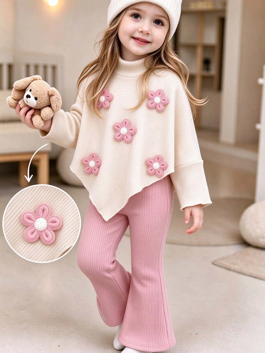 SHEIN 2件組女童幼兒套裝,溫柔復古風,3D鉤編花朵貼花裝飾,高領蝙蝠袖長袖上衣搭配喇叭褲,套裝 - 粉色 - 查看 1