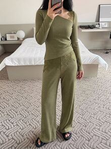DAZY 2pcs Lace Patchwork Slim Fit Long Sleeve Top & Straight Leg Long Pajama Pants Women's Sleepwear Set - Army Green - View 6