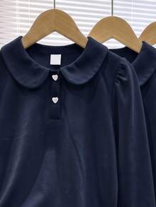 SHEIN 女童白色3件組長袖 Polo 衫，彼得潘領精緻愛心鈕扣，長袖 T-shirt，基本純色修身 T-shirt，適合返校季 - 藏蓝色 - 查看 3