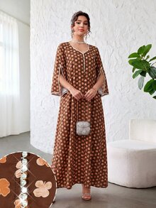 Yasmyna 優雅端莊 V 領珍珠飾邊拼接花卉印花寬鬆修身顯瘦喇叭下擺女款洋裝，洗禮賓客正式禮服，Ninang 婚禮棕色秋季款 - 彩色 - 查看 4
