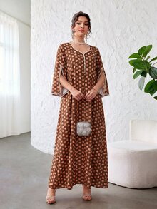 Yasmyna 優雅端莊 V 領珍珠飾邊拼接花卉印花寬鬆修身顯瘦喇叭下擺女款洋裝，洗禮賓客正式禮服，Ninang 婚禮棕色秋季款 - 彩色 - 查看 7