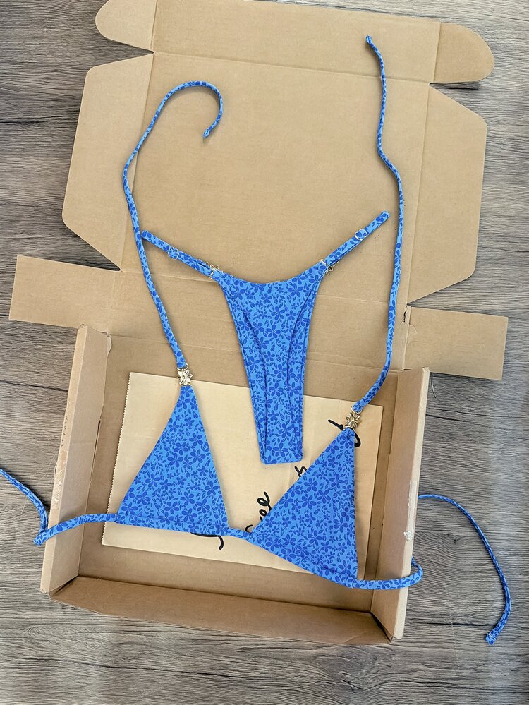 SHEIN Swim 2026 Spring/Summer Women's Sexy Bikini, Triangle Cup Halter Neck, Blue Floral Print, Casual Style, Double Ear Flower Decor, High Cut, Suitable For Beach, Seaside, Pool - Blue - View 3
