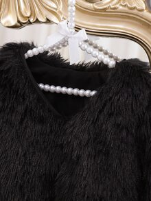 SHEIN Baby Girl Faux Fur Short Jacket, V Neck Long Sleeve Fluffy Warm Outerwear, Cute Princess Party Shaggy Coat For Fall Winter - Black - View 7