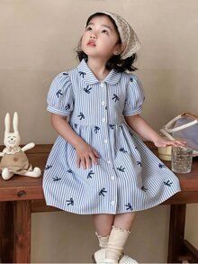 SHEIN 女童條紋蝴蝶結印花泡泡袖翻領A字洋裝，可愛休閒夏季日常喇叭公主風前開扣洋裝 - 藍色 - 查看 7