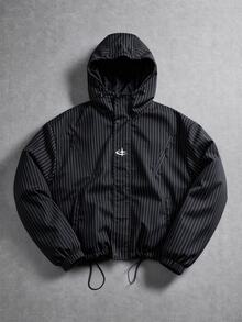 Manfinity Roughcore Y2K 垂直條紋短版拉鍊連帽外套，寬鬆落肩印花上衣，抽繩下擺，休閒週末街頭風 - 黑色 - 查看 3