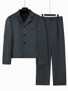 HUEFORM Men's Dark Gray Fashion Notch Lapel Triangle 3D Decor Chest Strap Wide Leg Casual 2 Pieces Suit Set - Dark Grey - View 3