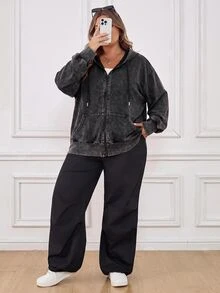 SHEIN CURVE+ 大尺碼前開襟拉鍊式水洗布料長袖運動衫 凱莉綠 休閒 90年代套頭衫 女款萬聖節裝扮 秋季度假 - 黑色 - 查看 10