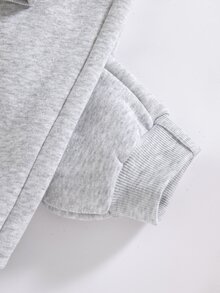 SHEIN 女童 2 件組秋季保暖內裡運動套裝 圓領壓紋 California 圖案衛衣＋慢跑長褲 兒童聖誕穿搭 7 歲生日灰色 - 淺灰色 - 查看 13