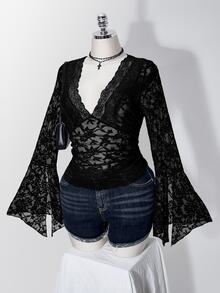 SHEIN ICON Women's Plus Size Autumn/Winter Retro Sexy Simple Casual Millennial Style Y2K Elegant Gothic Style V-Neck Lace Patchwork Bell Sleeve Black Flocked Top - Black - View 4
