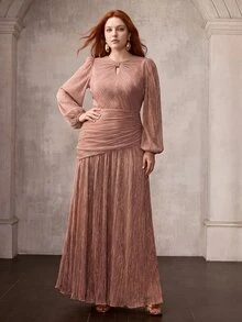 MOTF Soiréza ELEGANT PLUS SIZE LONG LANTERN SLEEVES MAXI GOWN WITH RUCHED FABRIC FOR WEDDINGS, GALAS,FORMAL EVENTS - Dusty Pink - View 7