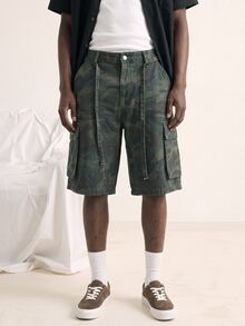 VOXRYNE Men's Streetwear Casual Multi-Pocket Patchwork Cargo Waist Rope Camouflage Denim Shorts - Army Green - View 2