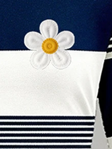 青少年女孩秋季休閒時尚海軍藍與白色條紋花卉胸前設計抓皺腰長袖T恤與寬腿褲套裝 - 彩色 - 查看 5