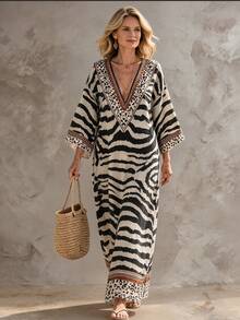 Flirla Plus Size Deep V-Neck Symmetrical Placement Print Long Loose Dropped Shoulder Dress Beach Party Vacation Vacation Black And White Summer Boho Bohemian - Multicolor - View 1