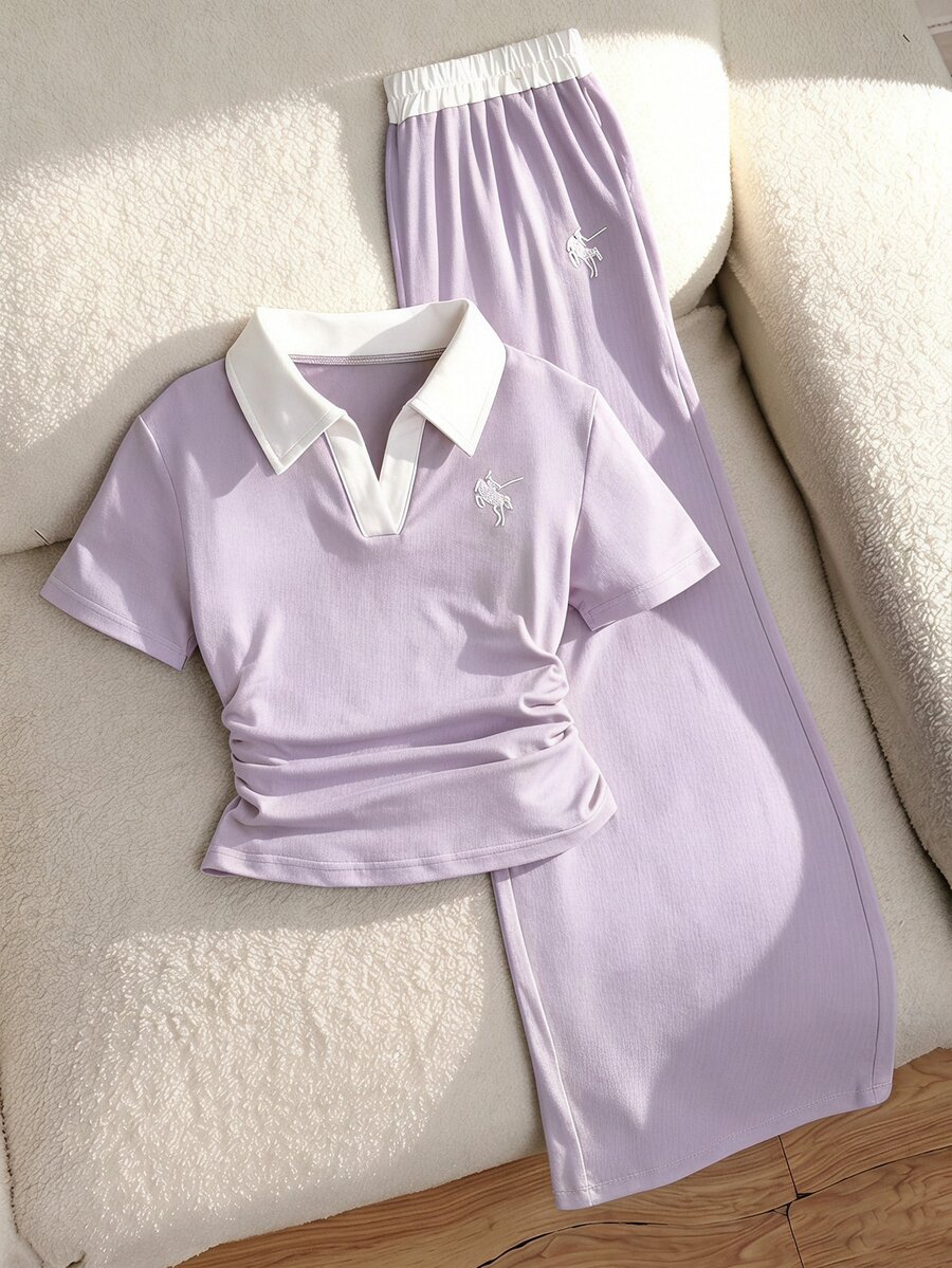 SHEIN 青少年女孩騎士刺繡對比色翻領T恤與長褲套裝 正裝運動風 80年代風格 夏季圖案 返校學生穿搭 紫色