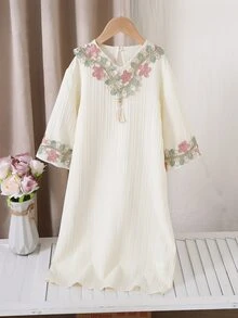 SHEIN Young Girls V-Neck Textured Fabric White Ruffle Trim Dress, Fall Traditional Wedding 3rd Birthday Mommy And Me 7th Birthday Abaya, Thobes, Princess - White - View 8