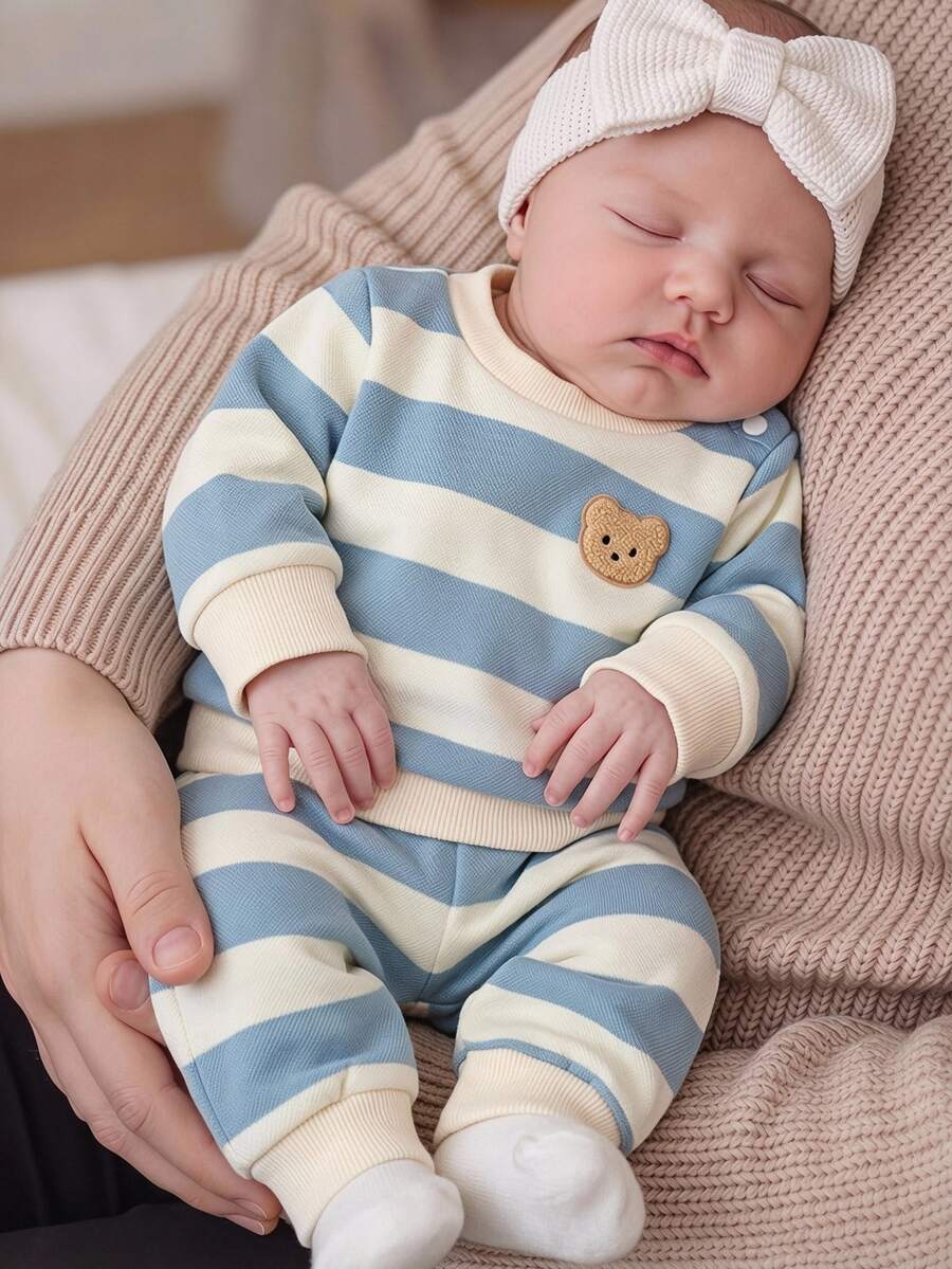 SHEIN Newborn Male Baby Blue And White Stripe Teddy Bear Pattern Top Pants Set Cute Fall Round Neck Long Sleeved Family Matching Coming