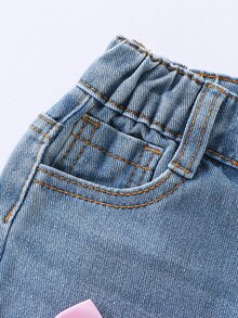 SHEIN 女童寬鬆直筒破洞牛仔褲 嬰兒藍 街頭風 甜美可愛 大蝴蝶結 多個3D口袋 撕裂設計 全季夏季 牛仔女郎風 - 中等水洗藍 - 查看 5