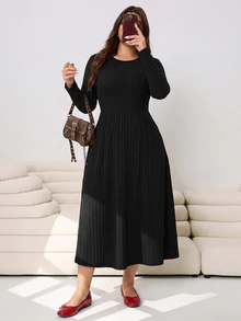Solflare Plus Size Women's Solid Color Round Neck Long Sleeve Pocket Casual Dress - Black - View 4