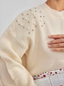 EURMUSE Women's Faux Pearl Embellished Colorblock White Sweater And Pants Set - White - View 8
