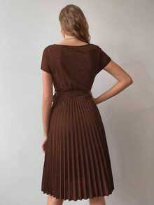 SHEIN Pleated Hem Self Belted Dress Burgundy Color Women Outfit - Coffee Brown - View 2