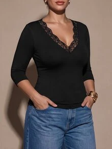 SHEIN BAE CURVE Plus Size Women's Black Mid-Sleeve Lace Top, Women's Solid Color Deep V-Neck Ruched Fitted Versatile Casual Daily T-Shirt,Basics,Halloween, Christmas - Black - View 3