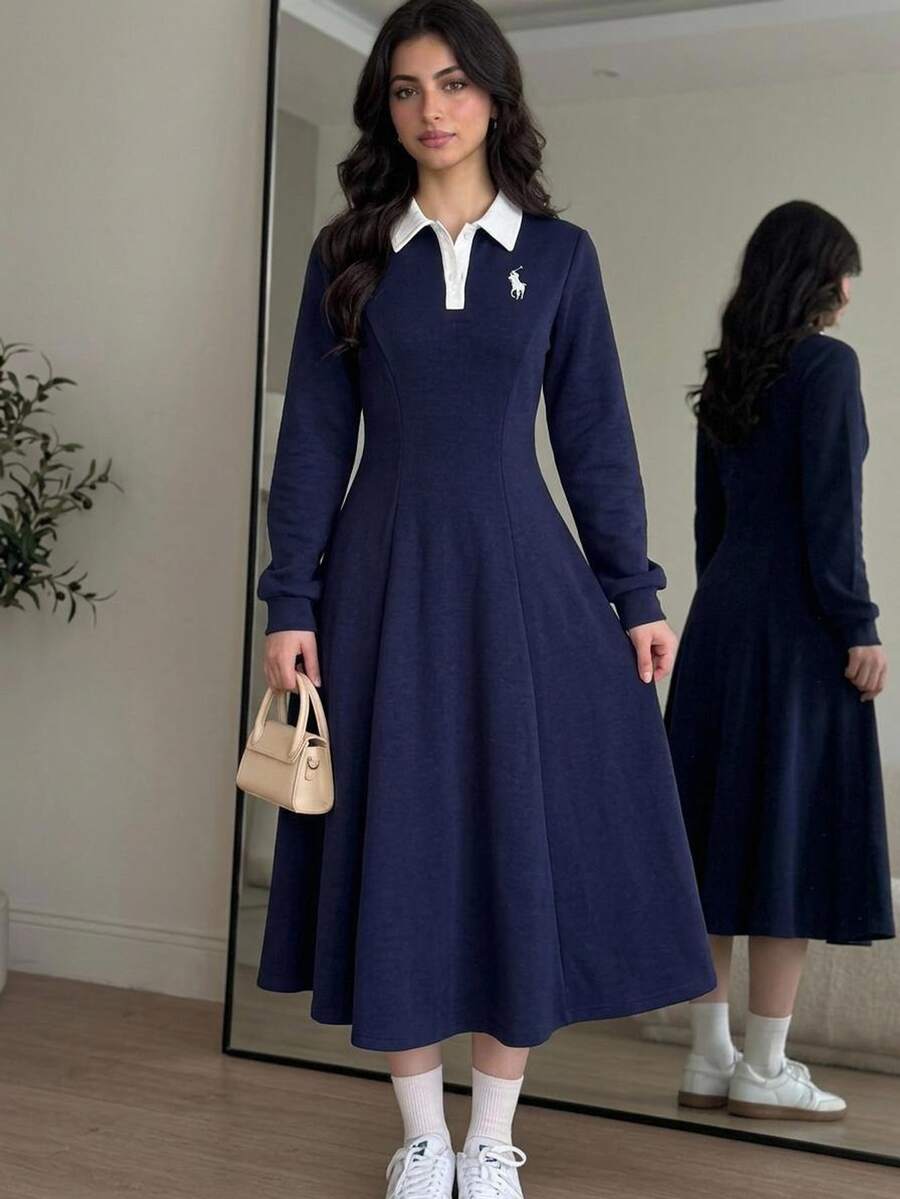 青少年女孩皇家藍休閒 Polo 領落肩加厚抓絨內裡 A 字版型白色小圖案印花下擺超長洋裝,返校季,適合秋冬,女孩長洋裝,青少年長版衛衣洋裝 - 寶藍色 - 查看 1