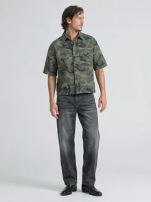 Slateforde Men's Casual Loose Crochet Camouflage Denim Short Sleeve Shirt, Street Fashion - Army Green - View 5