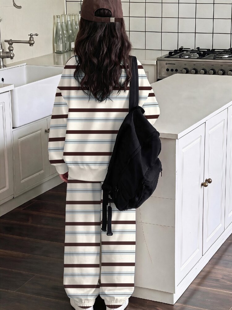 SHEIN American Retro Colorblock Blue & Brown Striped, Autumn/Winter Chill, Cream Brown Bow Pattern, Tween Girls Round Neck Drop Shoulder Sweatshirt & Elastic Cuff Pants 2 Pieces Set, Preppy, Korean Style, Lazy Girl, Sweet Casual, Soft Girl, Y2K Girl, Salt Style Children's Wear - Multicolor - View 2