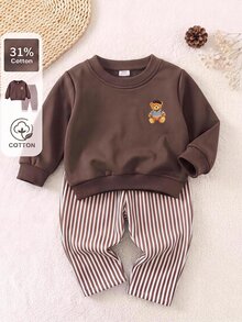 SHEIN طقم قطعتين من القطن البني للأطفال الذكور من 0-3 سنوات بأسلوب فرنسي جديد، كنزة بياقة دائرية مع نمط دب وبنطال مخطط، مناسب للخروجات والمدرسة والمناسبات الأخرى - بني - مشاهدة 2