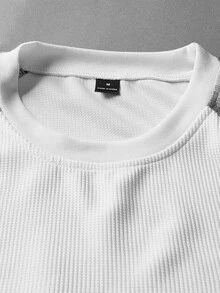 Manfinity Hypemode Men's Crew Neck Patchwork Plaid Raglan Long Sleeve T-Shirt - White - View 5