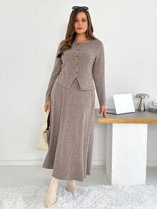 Shapeblank Women's Plus-Size 2 Pieces Set Long-Sleeve Top Long Skirt Apricot Casual Comfortable Warm Brushed-Fabric Outfit Autumn/Winter Office Brunch Dress Sets - Khaki - View 5