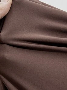 GentleRue Maternity 孕婦運動服 美式風格拼色露背瑜伽連身褲 收腹提臀 羅紋緊身健身連身褲 適合運動與休閒穿著 - 棕色 - 查看 13