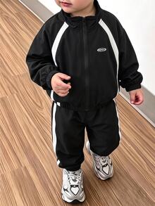 SHEIN 2pcs/Set Young Boy Casual Color Block Hoodie & Sweatpants Sports Outfit, Autumn Chic Outfits For Autumn/Winter - Black - View 2
