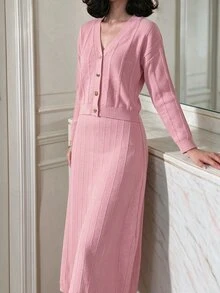 Modelyn 女款落肩長袖單排扣針織開襟衫與針織裙休閒兩件套 - 粉色 - 查看 5