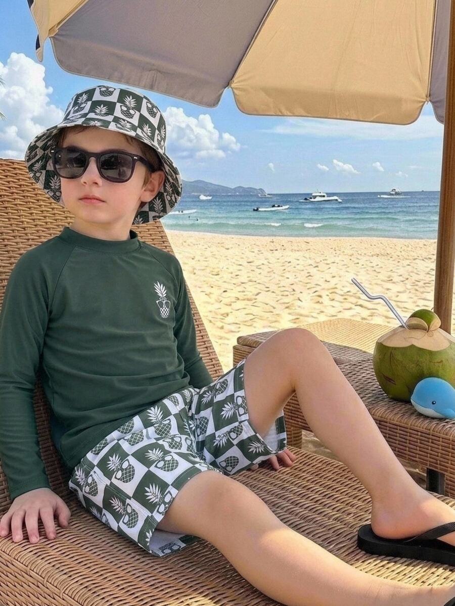 SHEIN Young Boy Casual Minimalist Fashion Classic Cool Vacation Style Striped Plaid Pineapple Pattern, Slim Fit Round Neck Short Sleeve Shorts Swimsuit Set, Suitable For Summer, Suitable For Beach, Suitable For Vacation, Suitable For Swimming - Multicolor - View 1
