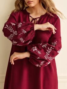 Écloséra Curve Plus Size Women's French Vintage Burgundy Puff Lantern Long Sleeve Dress With 3D Embroidered Collar, Bowknot Neckline, Loose Fit, Ruffle Elastic Cuffs, Suitable For Daily Commute, Dating, Party, Outing, Inner Layer Or Outer Wear - Burgundy - View 3